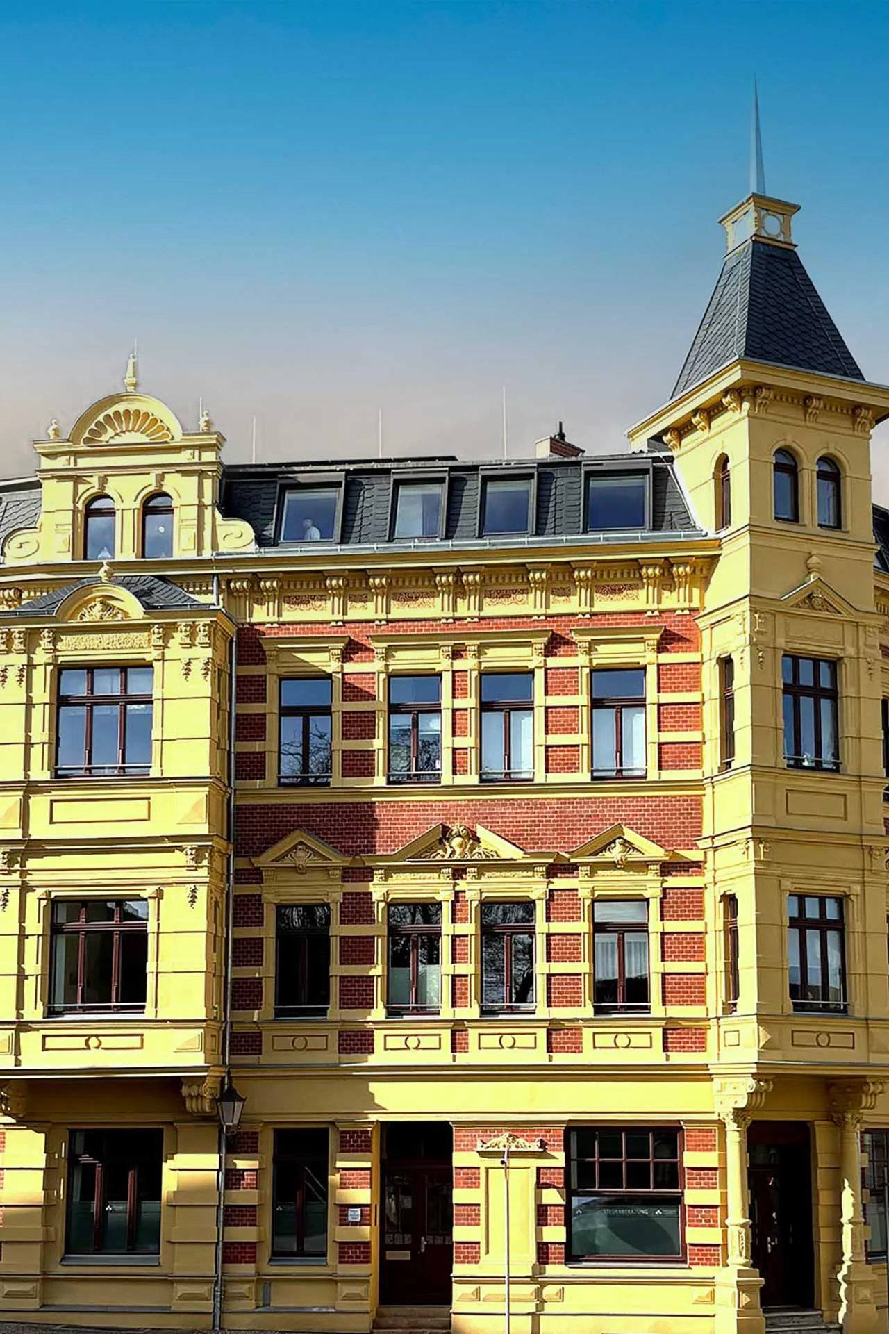 Franke Stuck und Putz GmbH - Wir geben Ihrem Haus das Gesicht. - Stuck & Putz vom Meisterbetrieb. - Leistungen - Vorfertigung von Stuckelementen